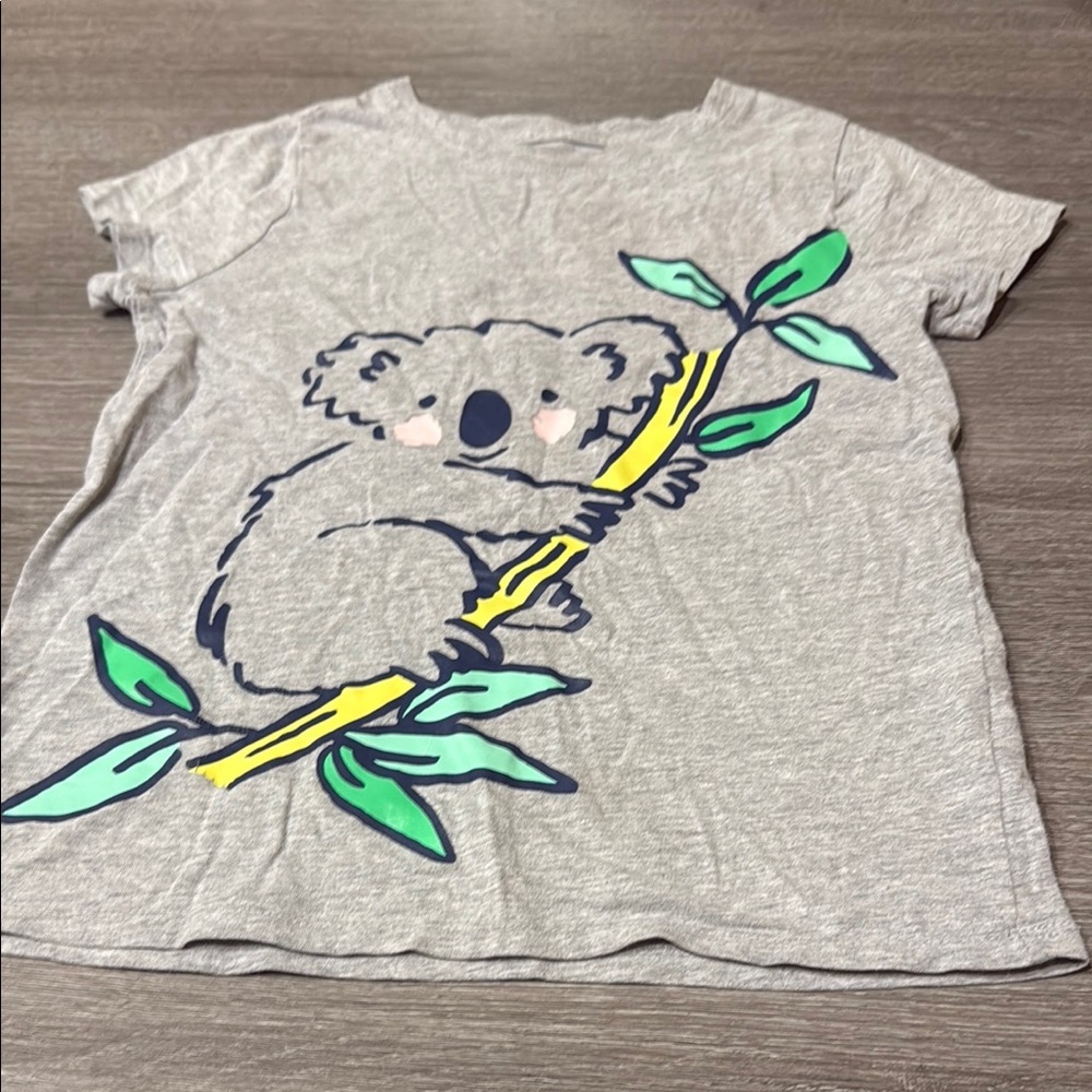 Cat & Jack Gray and Green Short Sleeve Tee